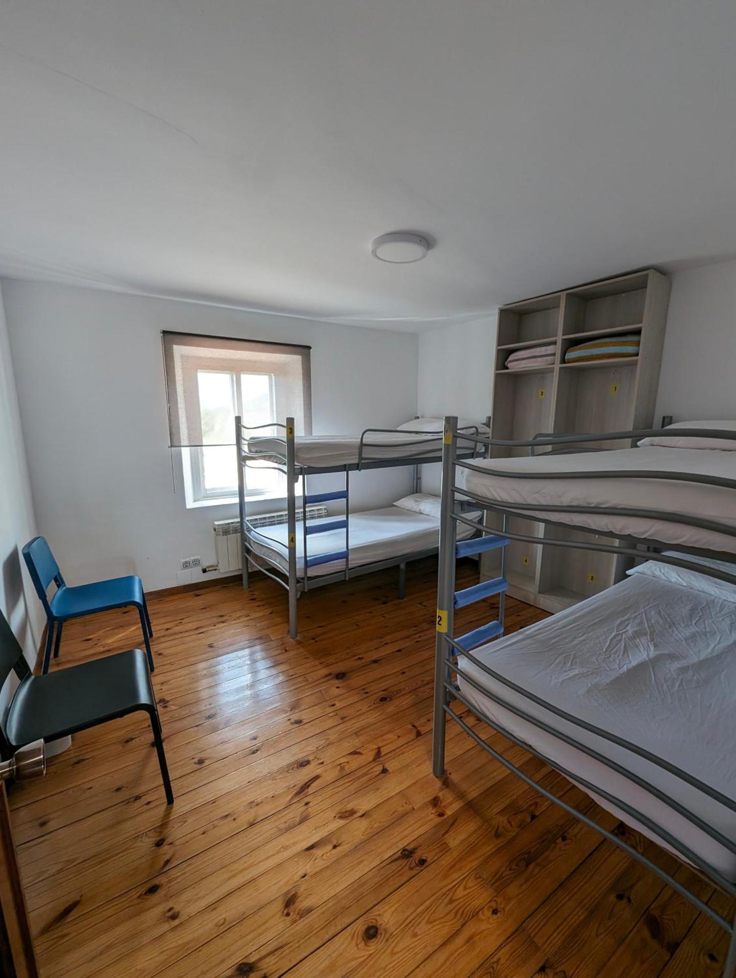 הורניוס-דל-קמינו Albergue El Alfar/Pilgrim Hostel מראה חיצוני תמונה